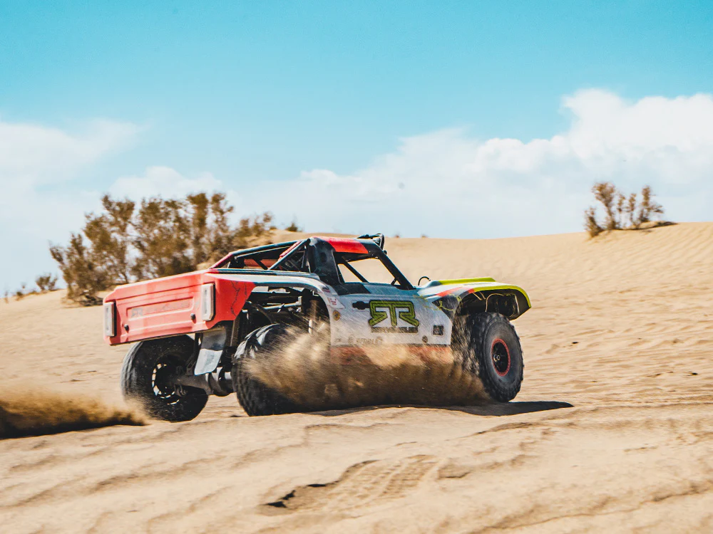 FMS 1:7 Ford Bronco RTR Brushless 4WD - Image 3